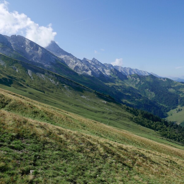 Around the highest peak of the Aravis