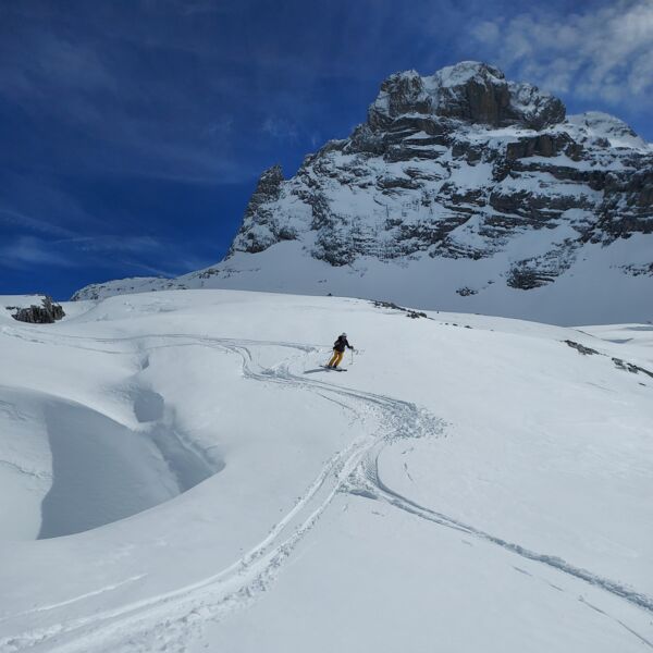 Unforgettable 2-Day Ski Touring in the Aravis